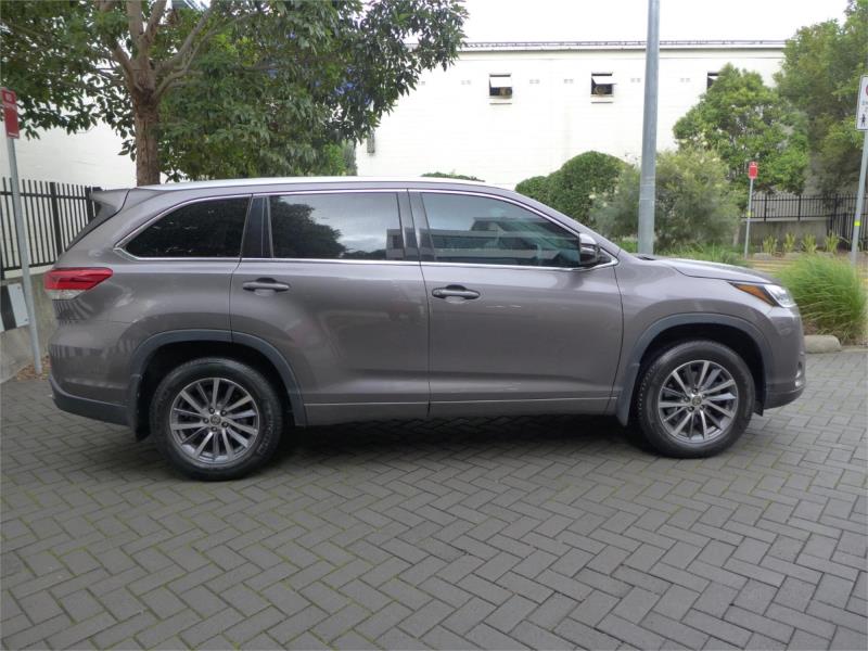 2019 TOYOTA KLUGER 4D WAGON GXL (4x2) GSU50R